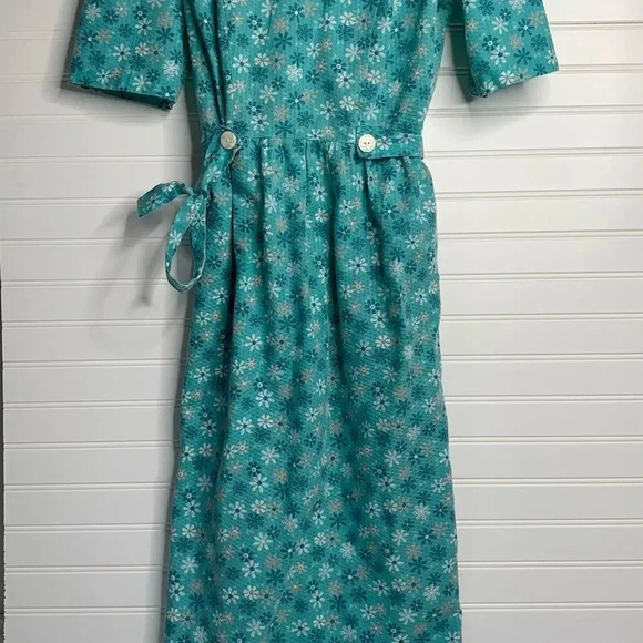 Vintage Handmade Floral Dress - Picture 7 of 10